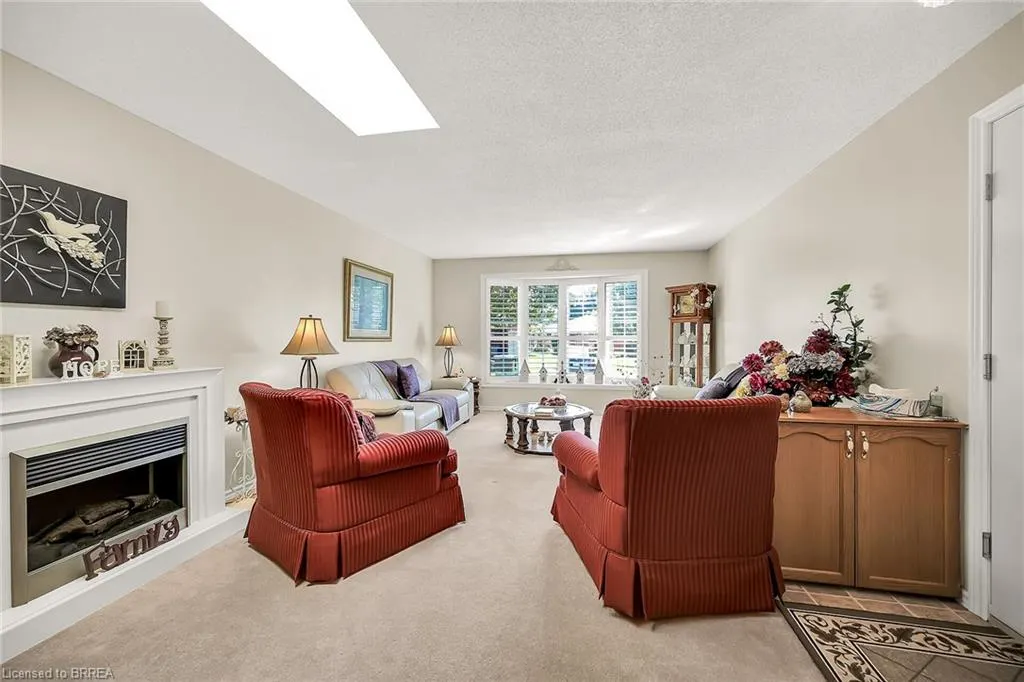570 West Street, #20