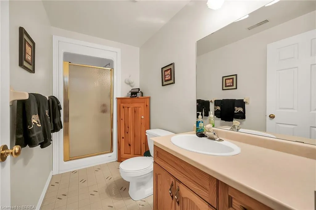 570 West Street, #20