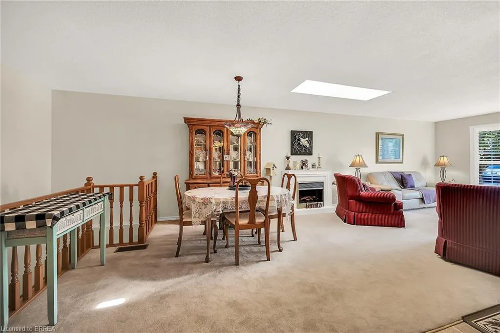 570 West Street, #20