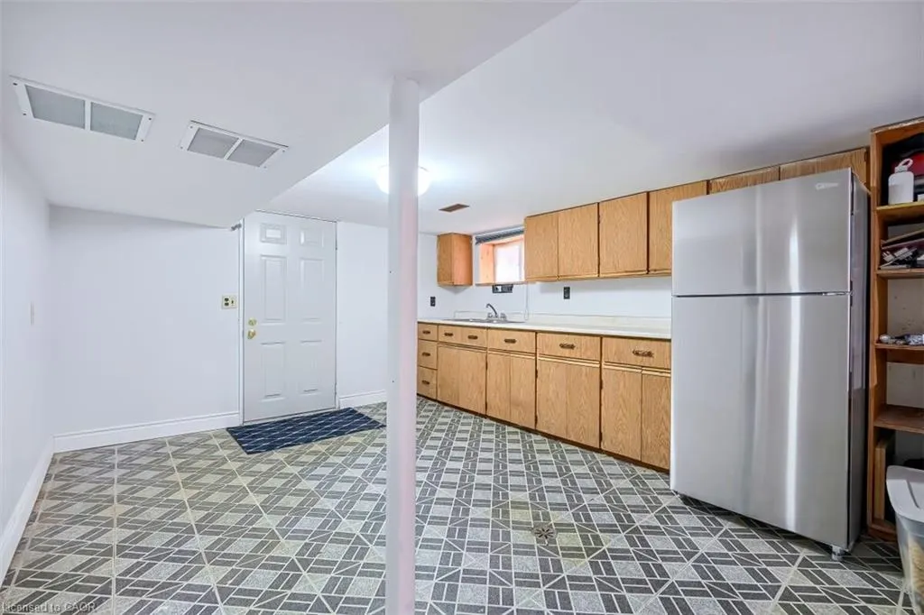 30 Webber Avenue