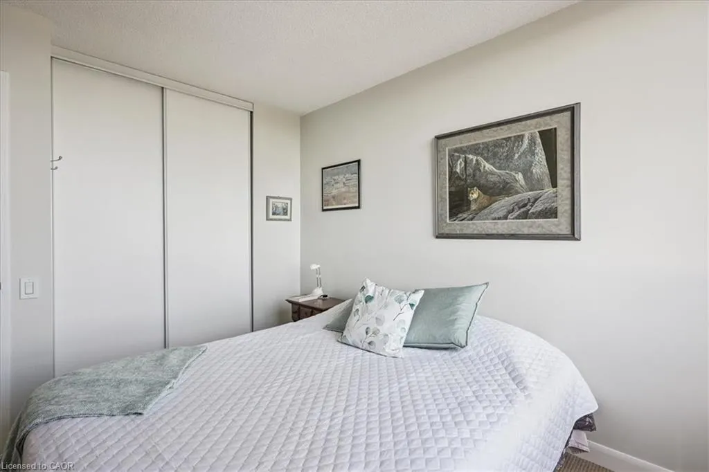 33 Sheppard Avenue, #2411