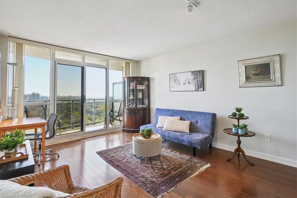 33 Sheppard Avenue, #2411