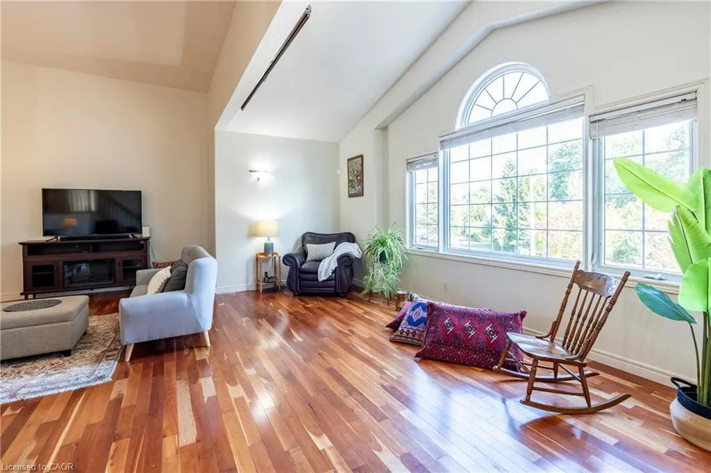 564 Willow Wood Drive