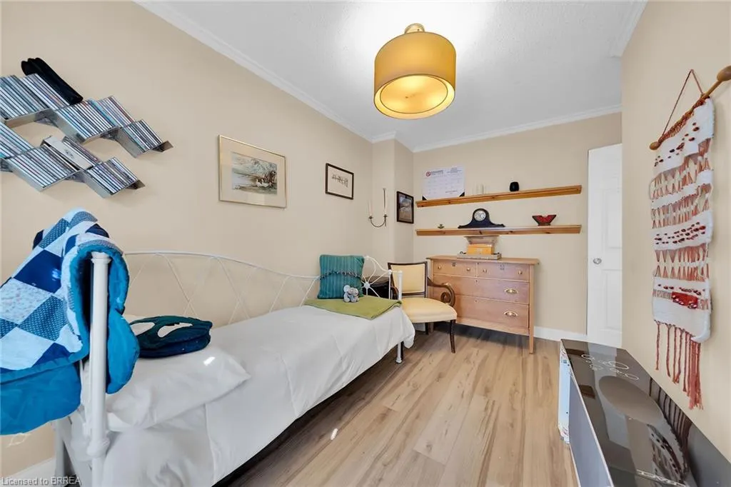 55 Nautical Road