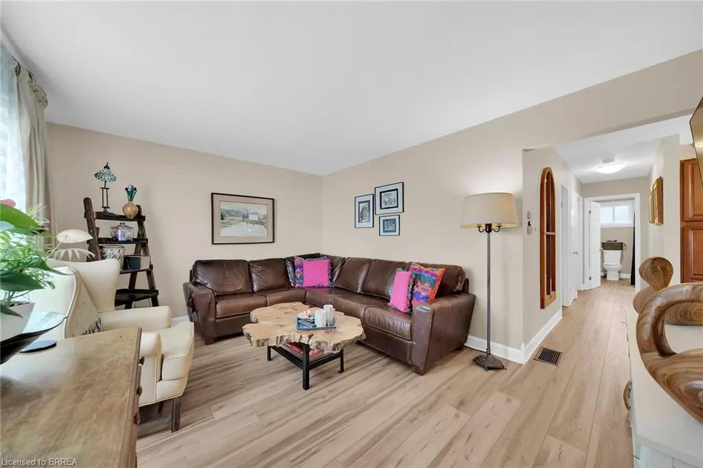 55 Nautical Road
