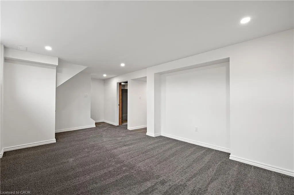 62 Cloke Court