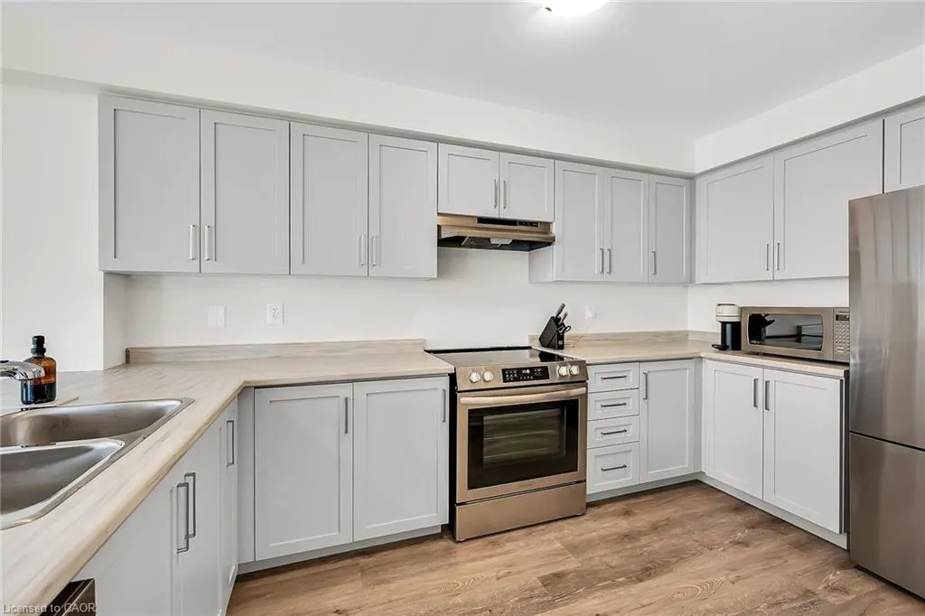 22 Dryden Lane