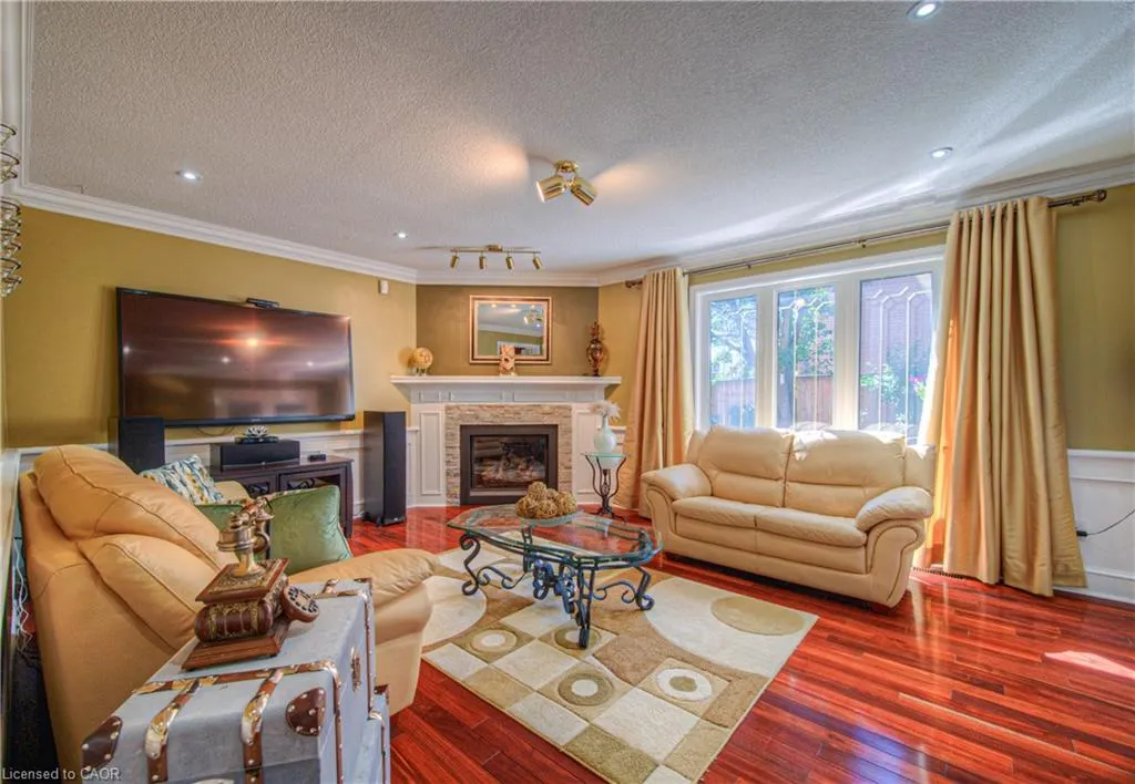 6 Osprey Court