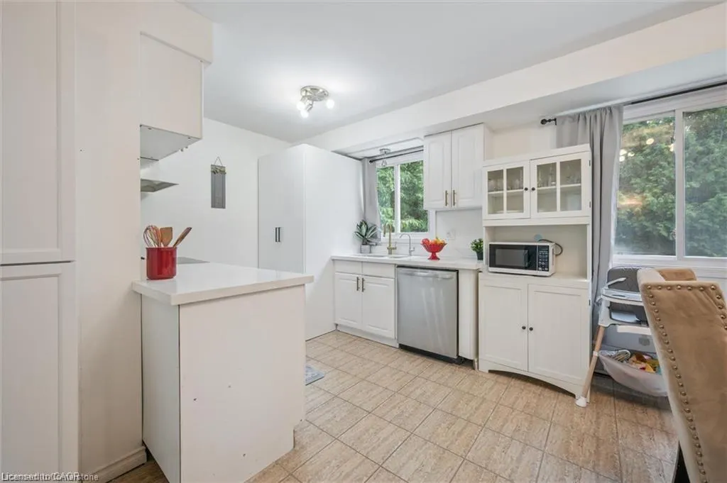 187A Cedarvale Crescent