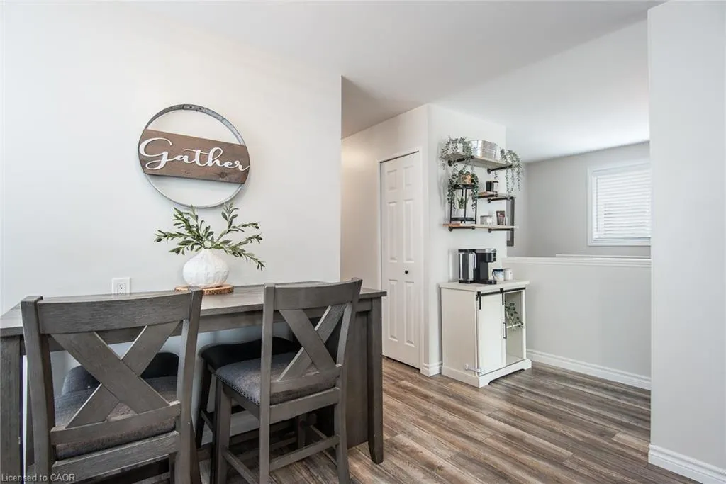 197 Silver Aspen Crescent