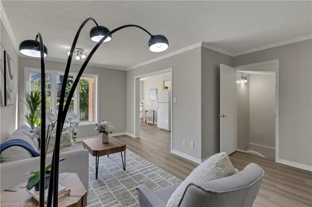 209 Deacon Wood Place