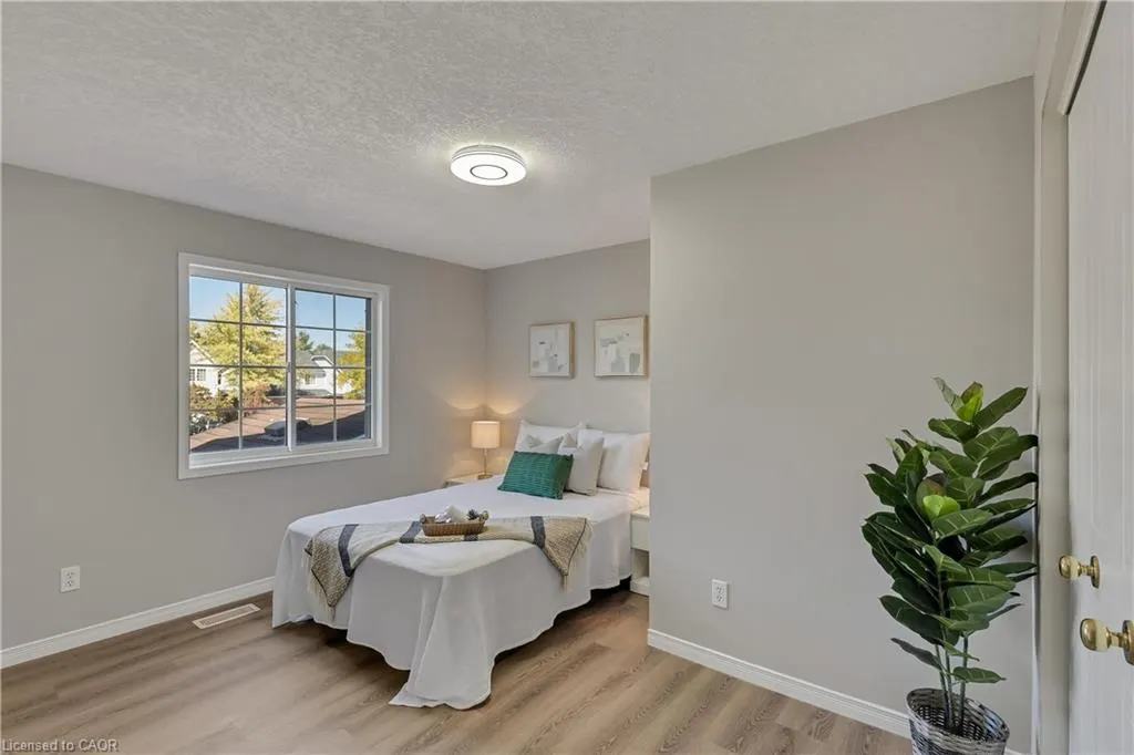 209 Deacon Wood Place