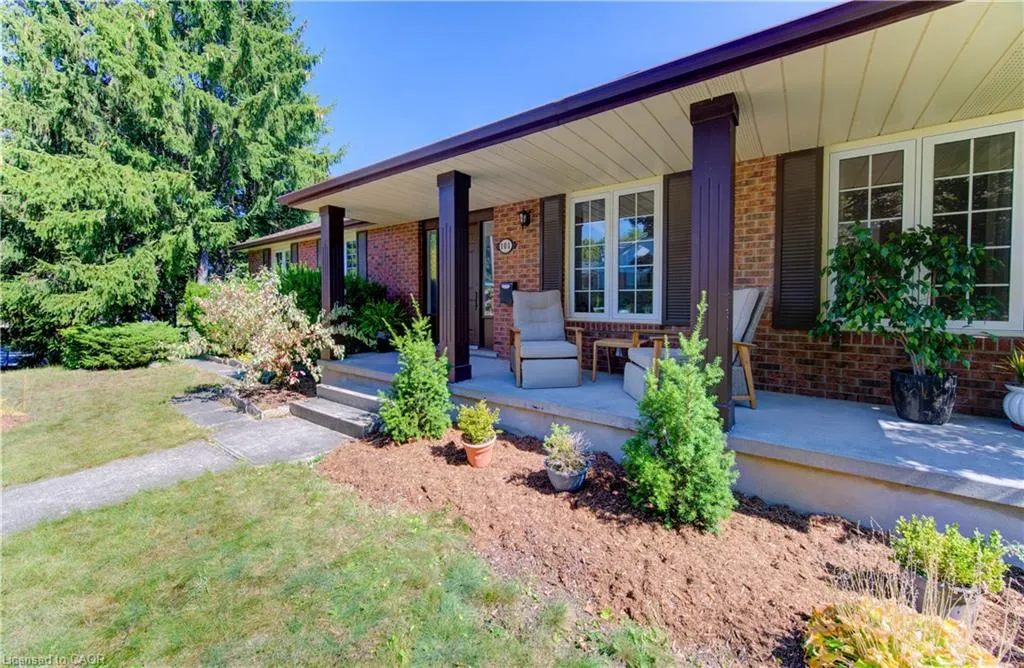 101 Mccrae Place