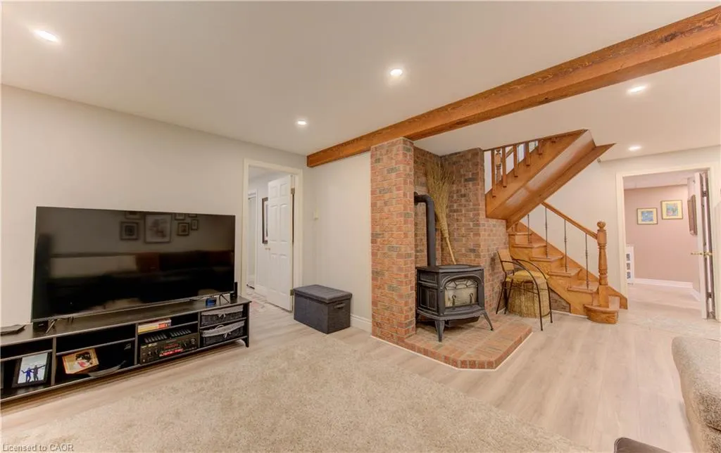 101 Mccrae Place