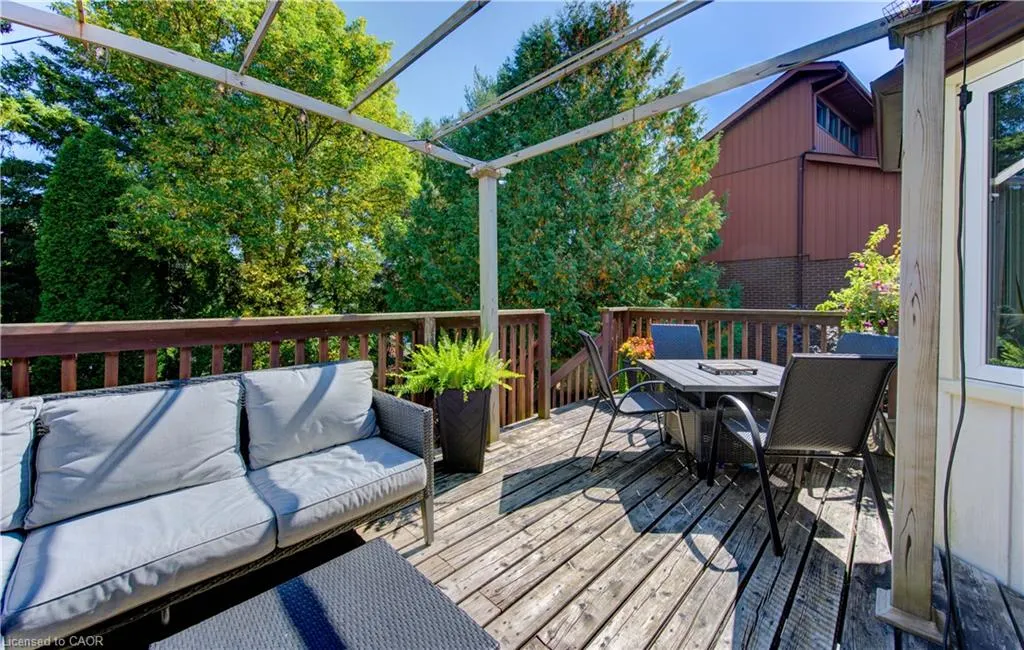 101 Mccrae Place