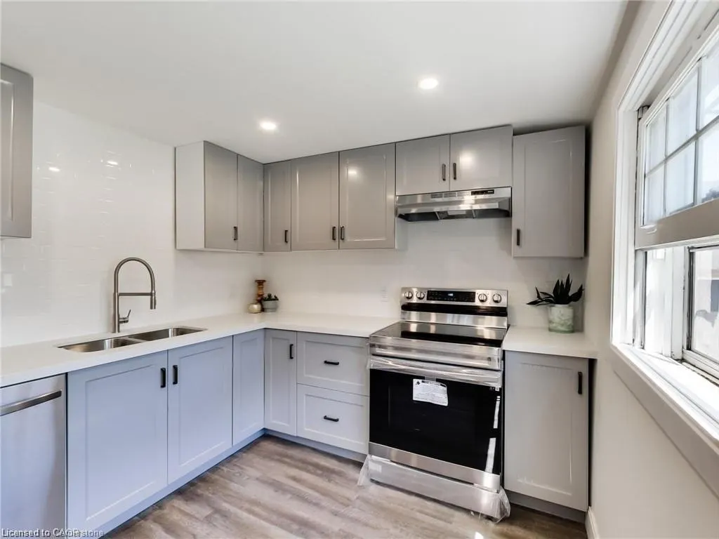54 Fairview Avenue