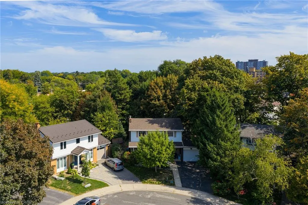 2430 Redfern Road
