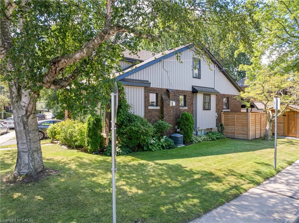 46 Newton Avenue