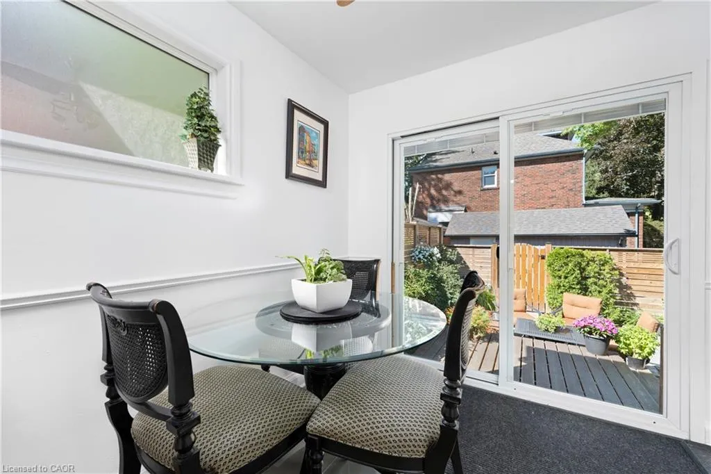 46 Newton Avenue
