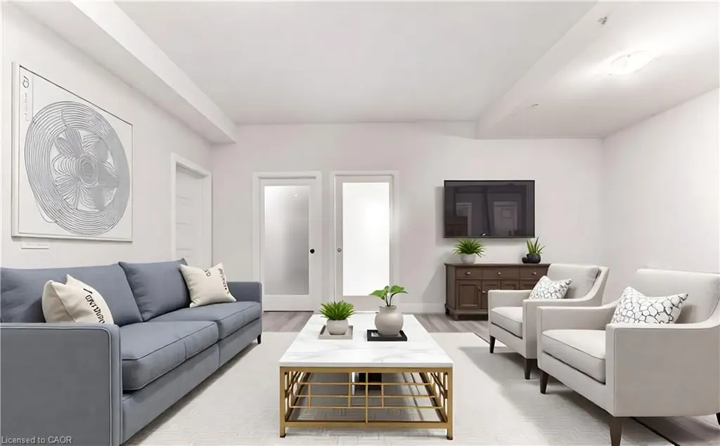 5 Wake Robin Drive, #303