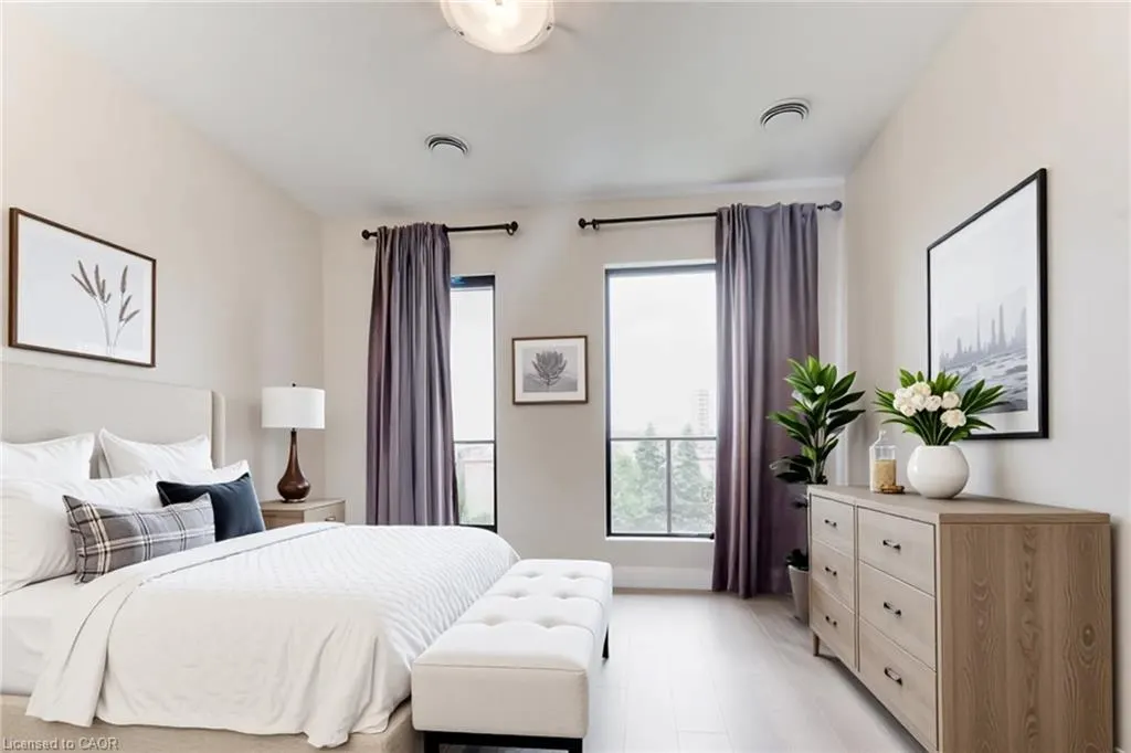 5 Wake Robin Drive, #303