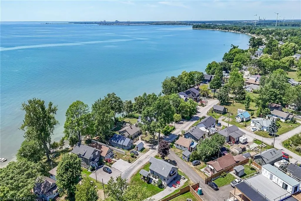 55 Lakeside Drive