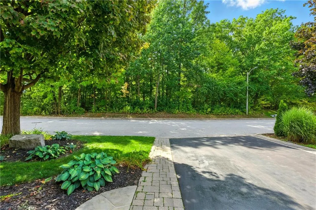 2139 Bushtrail Court
