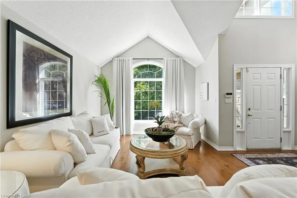 2139 Bushtrail Court