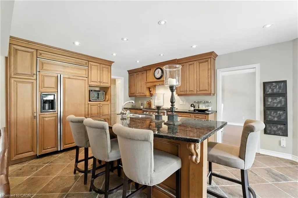 2139 Bushtrail Court