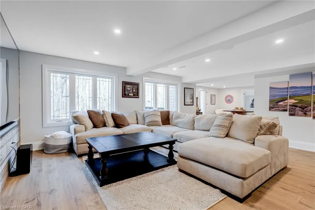 18 Elder Crescent