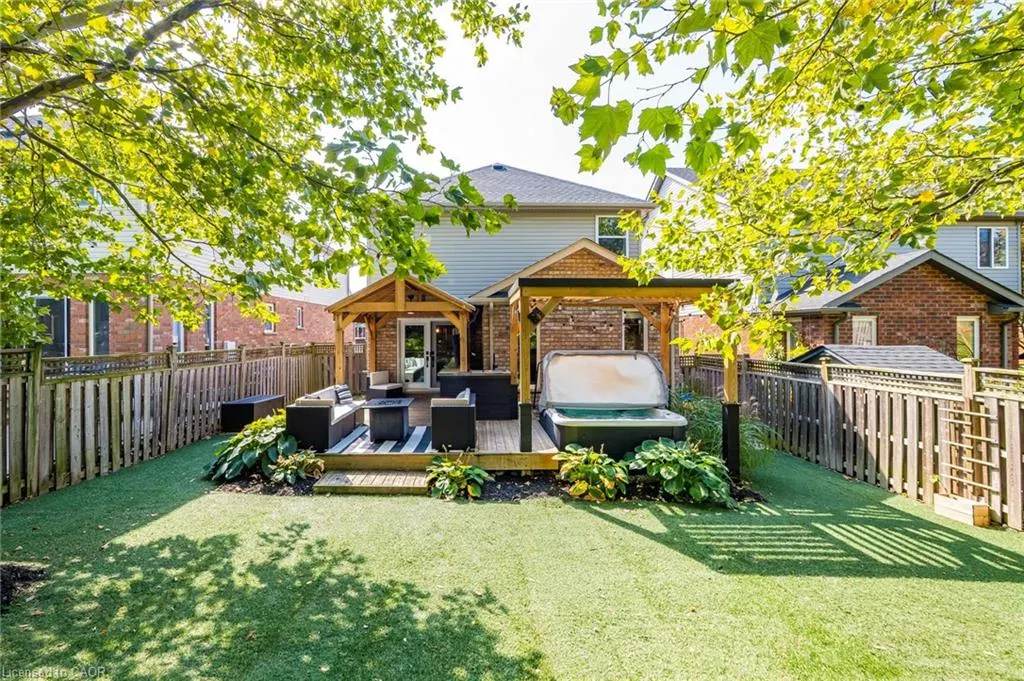 80 Skipton Crescent