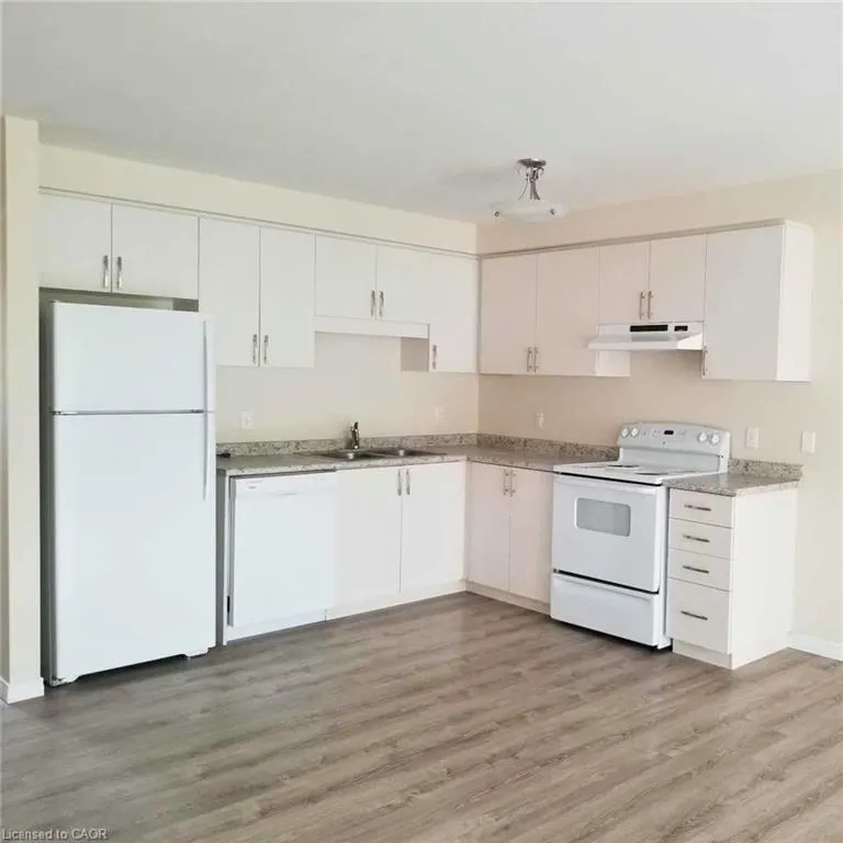 1989 Ottawa Street S, #46