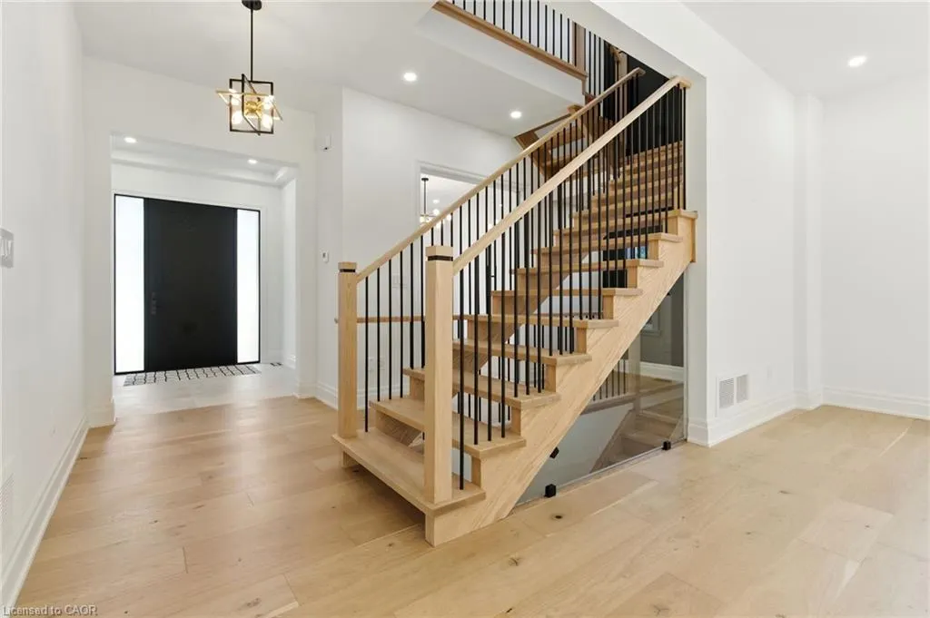 80 Barton Street