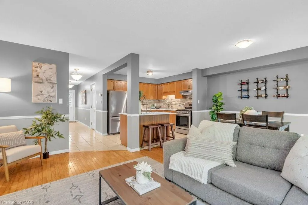 84 Westmeadow Drive, #9