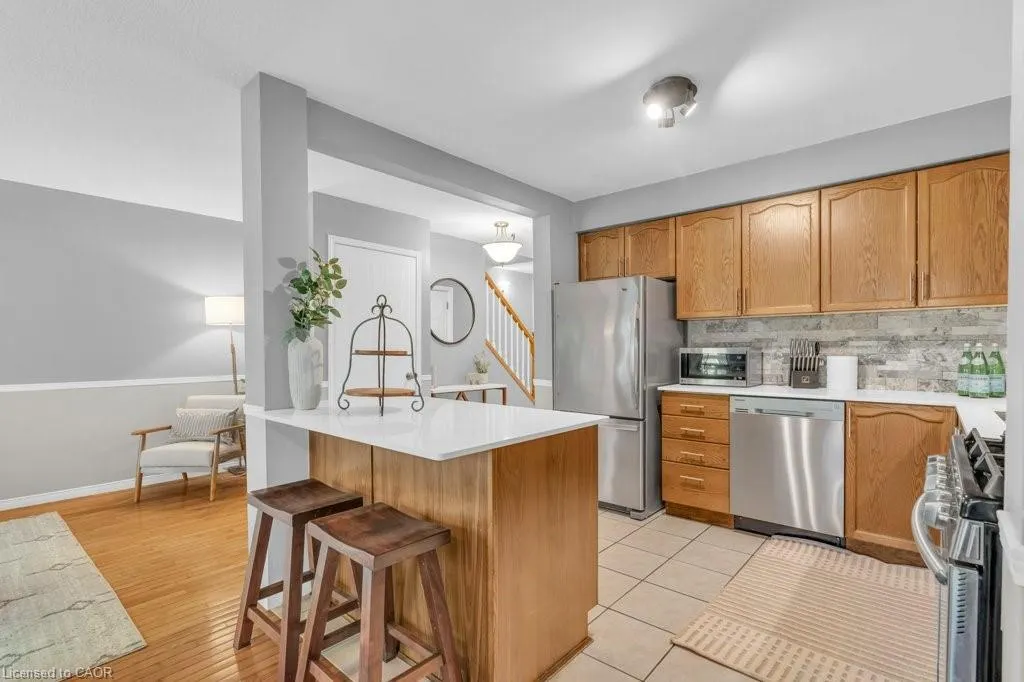84 Westmeadow Drive, #9