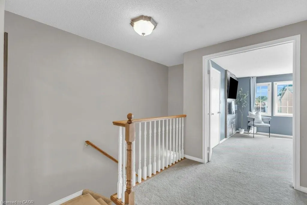 84 Westmeadow Drive, #9