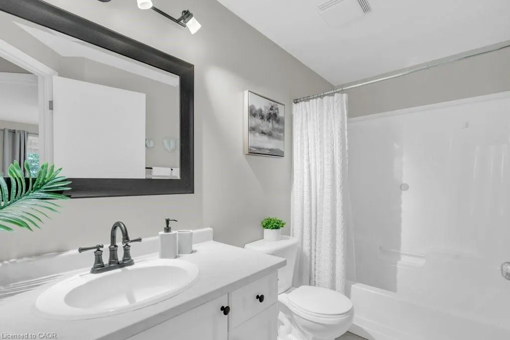 84 Westmeadow Drive, #9