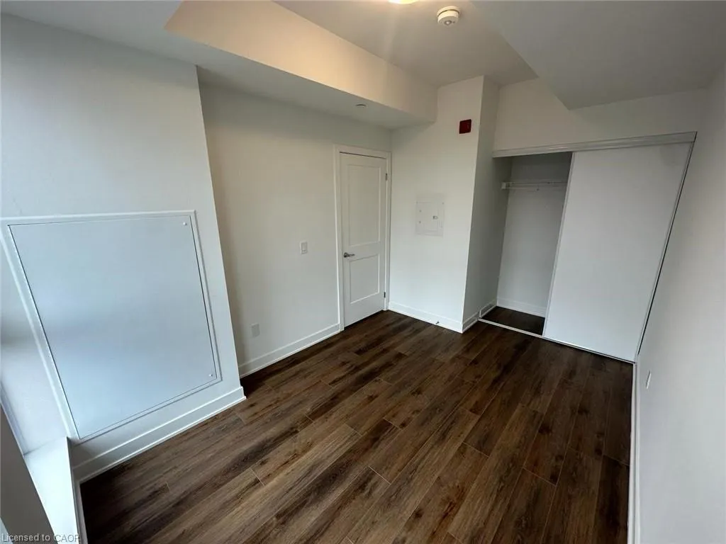 312 Erb Street, #314