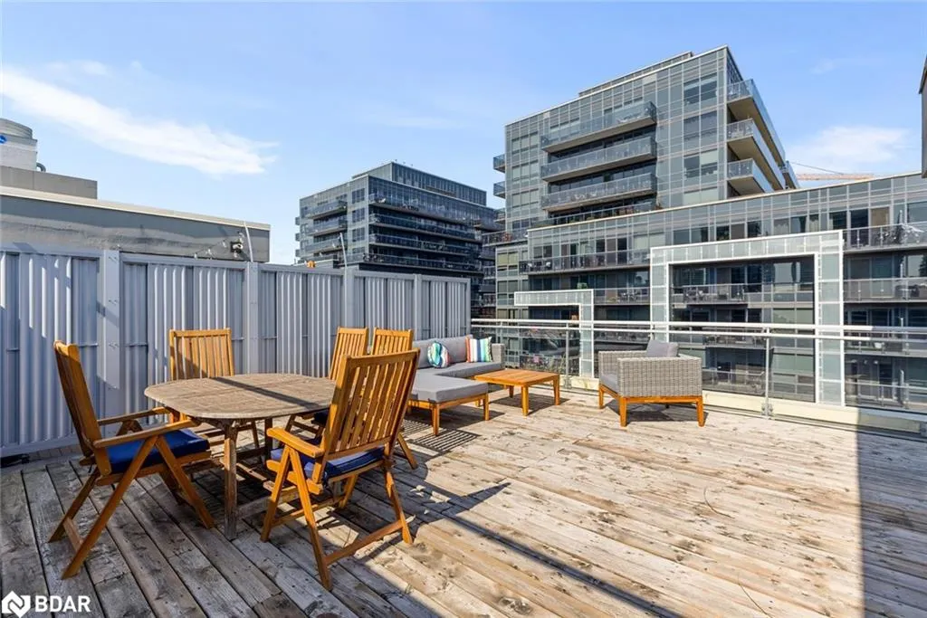 1029 King Street W, #826