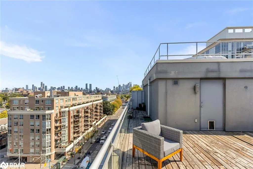 1029 King Street W, #826