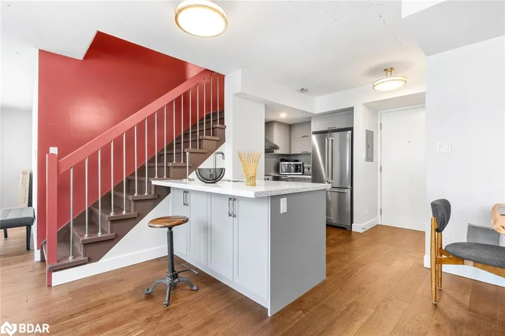 1029 King Street W, #826