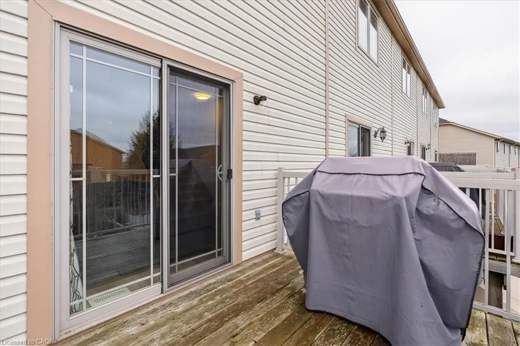 65 Willow Lane