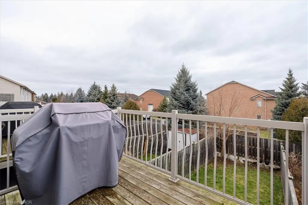 65 Willow Lane