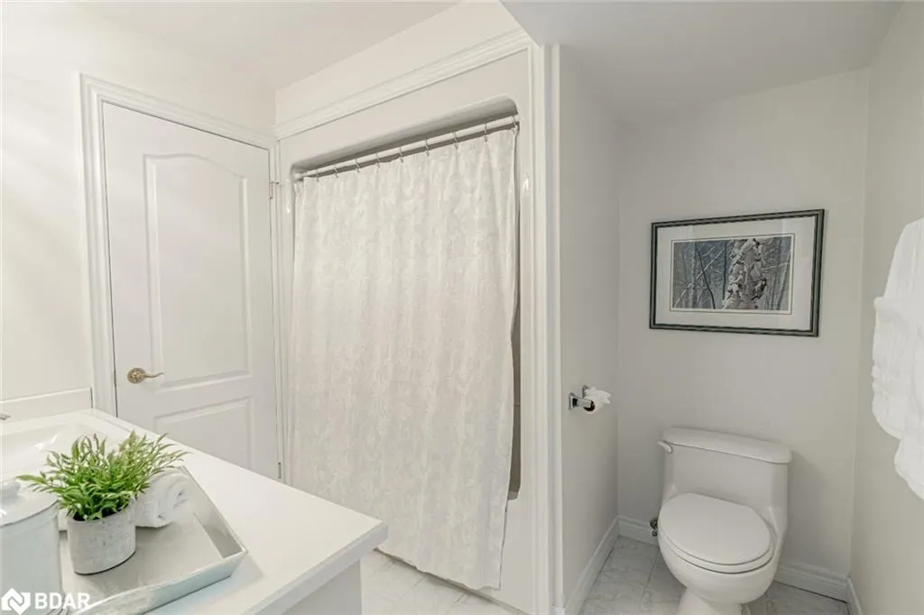 1331 Flos Rd 3 E