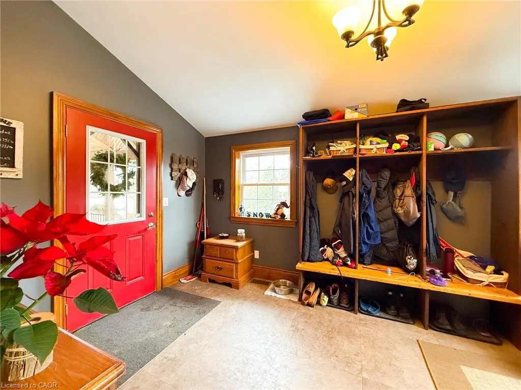 654 Concession 3 Road