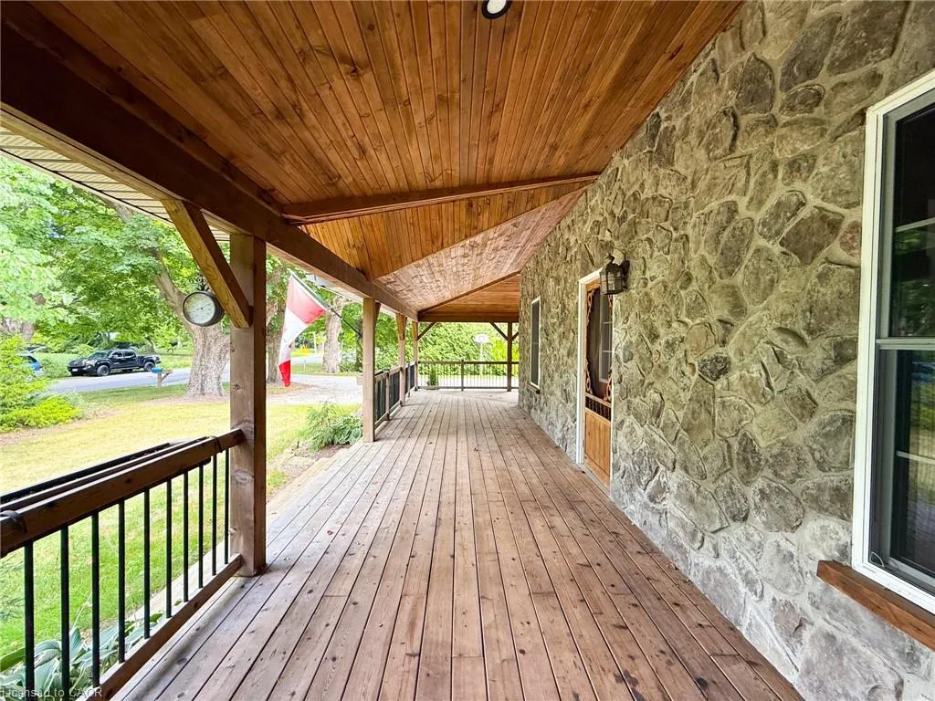 654 Concession 3 Road