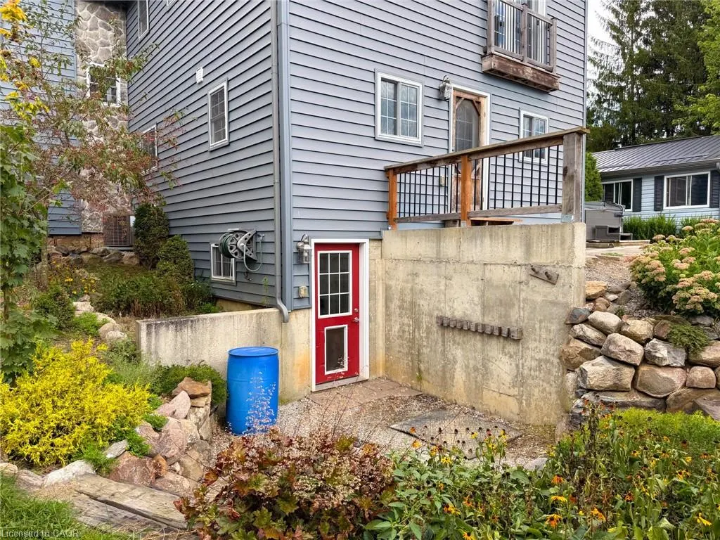 654 Concession 3 Road