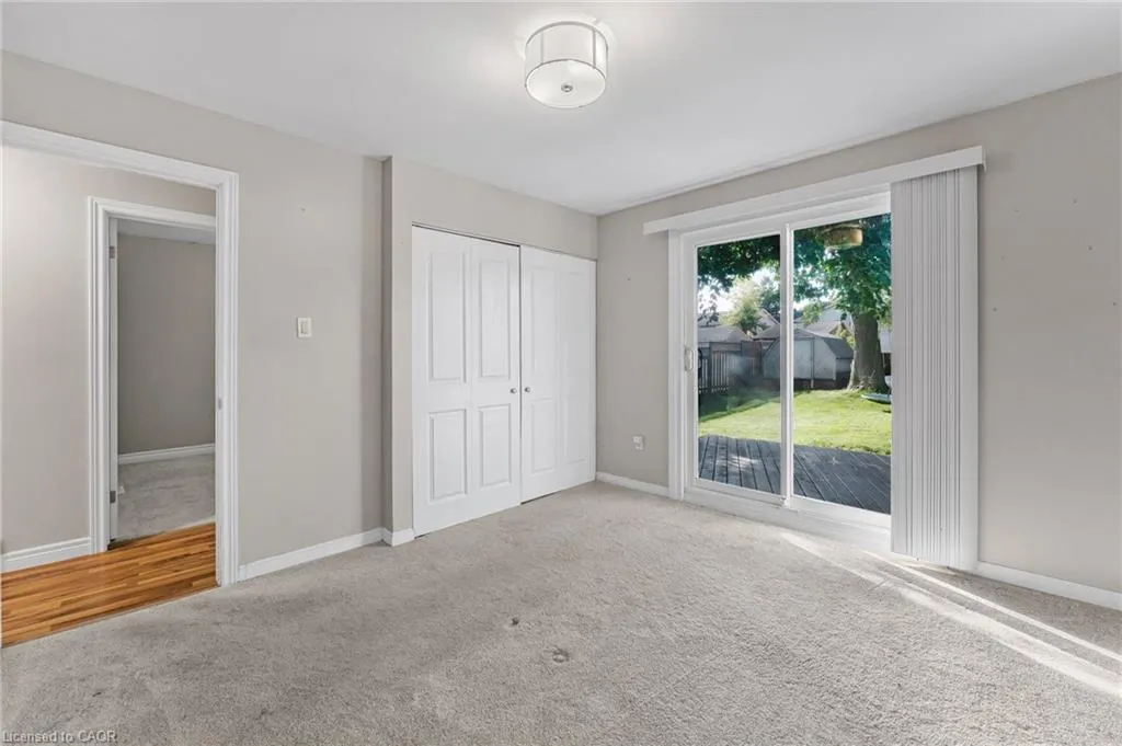 27 Locke Avenue