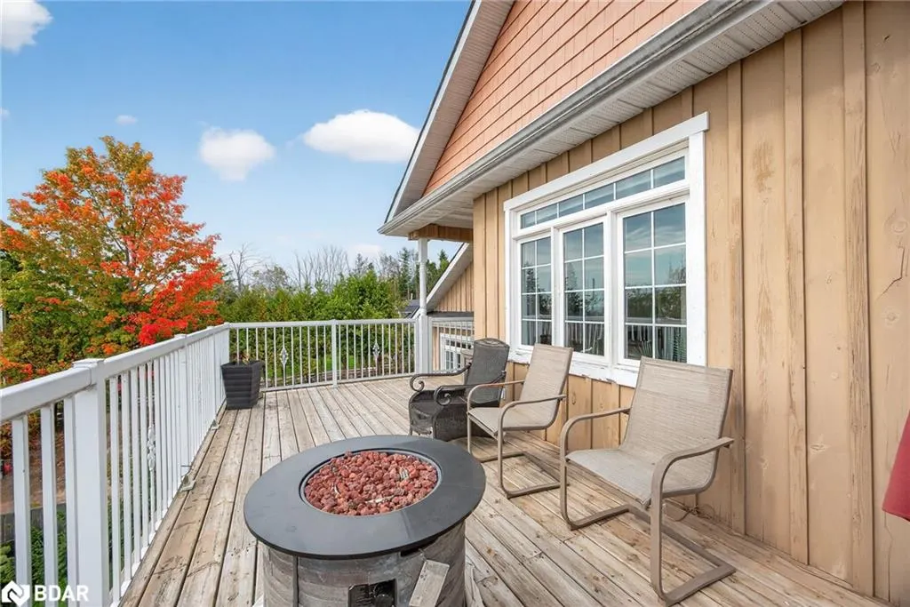 2258 Lakeshore Road E