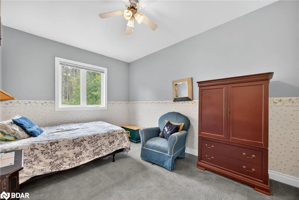 2258 Lakeshore Road E
